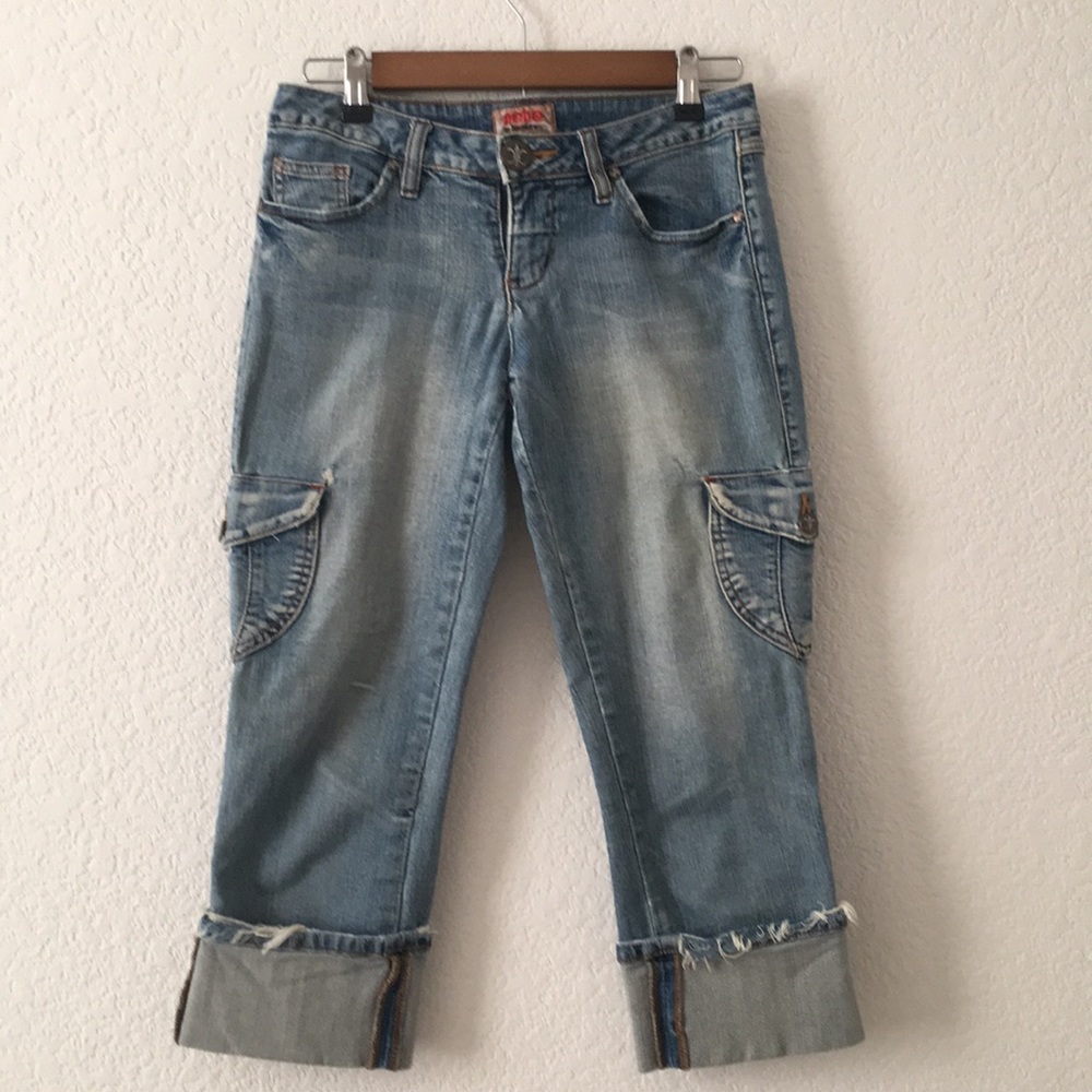 No boundaries Capri length jeans